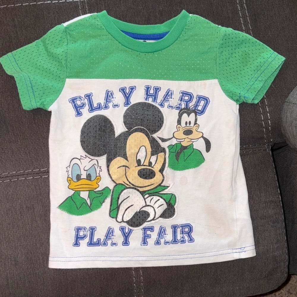 Disney Kids Green and White T-Shirt​​​​